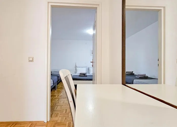 Flego 5 Novigrad Istria