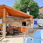 Flego 5 Novigrad Istria